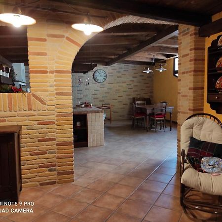 La Taverna Di Lulu Arnesano ภายนอก รูปภาพ